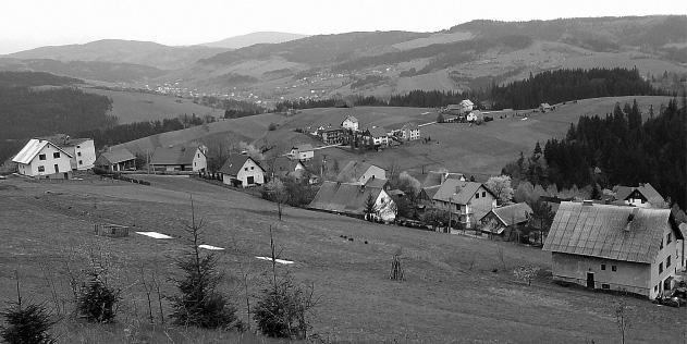 - Małgorzata Drożdż-Szczybura - Fot. 6. Obszary o niekorzystnych warunkach gospodarowania (ONW) Beskid Śląski, wieś Jaworzynka, przysiółek Wawrzacze, gm. Istebna, 2011 r. (fot. aut.