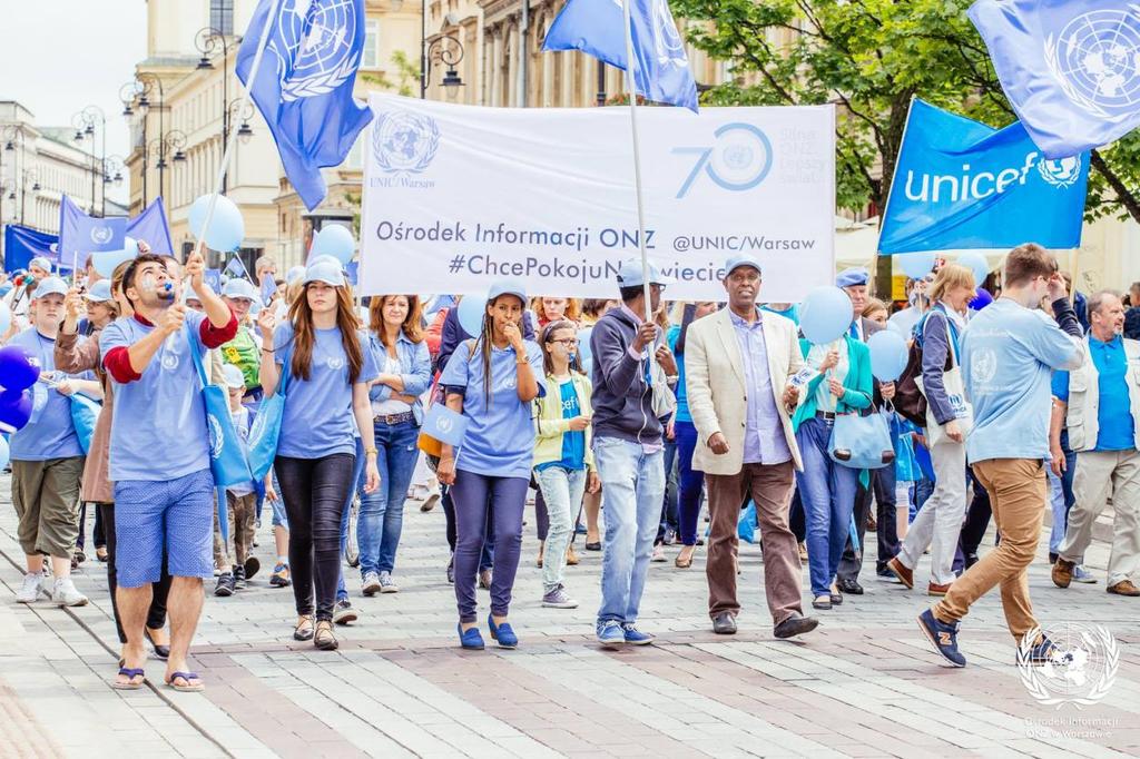 Inicjatywy Ośrodka Informacji ONZ Bez pokoju nie ma rozwoju. #ChcePokojuNaSwiecie Kampania w mediach społecznościowych Błękitny Marsz Pokoju ONZ Coroczna inicjatywa rozpoczęta w 2015 roku.
