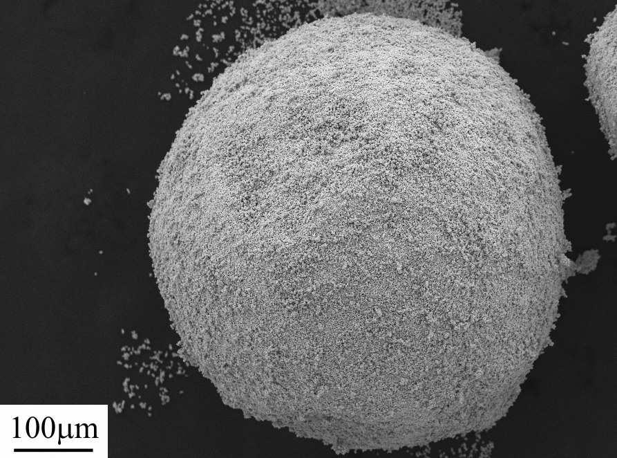 1) i WC o średniej wielkości 0,8 µm Rys. 4.