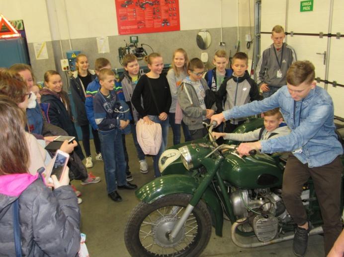 Uczestniczyliśmy w V Festiwalu Nauki i Techniki Na zaproszenie Zespołu Szkół nr