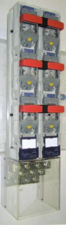 Vertical design fuse switches and vertical design disconnectors TRIVER + Rozłączniki bezpiecznikowe listwowe i rozłączniki izolacyjne listwowe TRIVER + Range / Zakres produktów 438 Type 438 NH-Double
