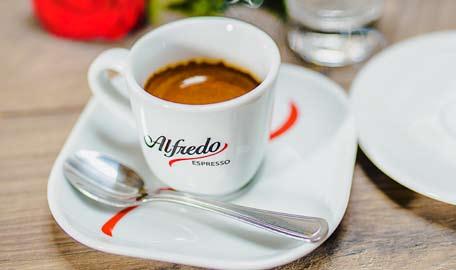 Kawy czarne black coffee Espresso - aromat i smak zawarty w 30 ml aroma and flavor put in 30 ml Espresso