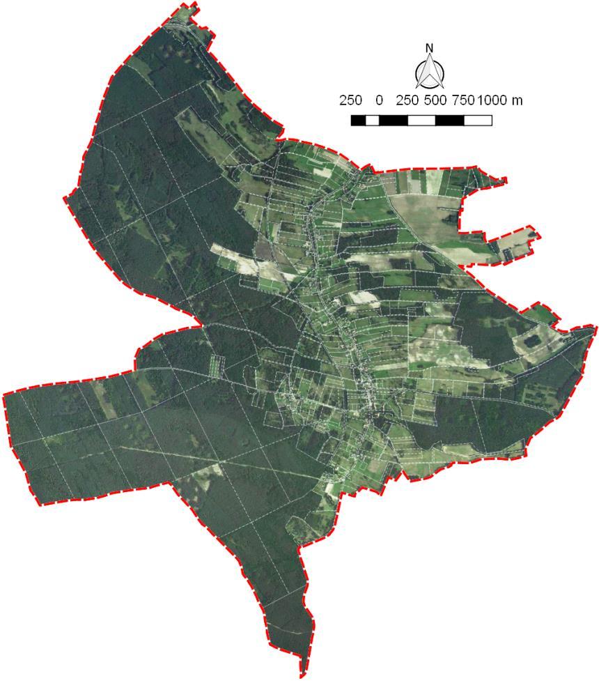 Lokalny Program Rewitalizacji dla Kożuchowa na lata 2016-2022 obszar jednostki zaś to 1381 ha (7,7% ogółu powierzchni gminy). Zabudowa na charakter typowej łańcuchówki.