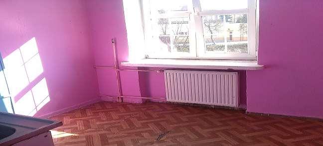 Do lokalu przynależy pomieszczenie w piwnicy o pow. użytkowej 4,30 m².