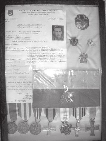 Str.6 Pyta³aœ mnie kiedyœ kochana, jak to jest z moim Markiem. Widzisz, to bardzo dziwna i skomplikowana sprawa.
