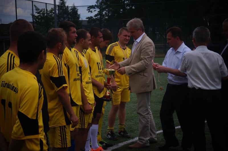 Zespół Szkół Ogólnokształcących i Zawodowych w Gryfowie Śląskim Norbert August, Kusiakiewicz Krzysztof, Szczerbicki Krzysztof, Herbuk Tomasz, Tylus Adam, Dąbrowa Tomasz Drużyna KS Pławna