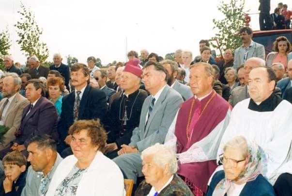 Monografia rzymskokatolickiej parafii św. Trójcy w Komarowie 85 Zdjęcie 39 Rok 1995, 27 sierpnia. 75. rocznica bitwy pod Komarowem.
