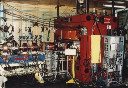 Cyklotron U200-P Środowiskowe Laboratorium Ciężkich
