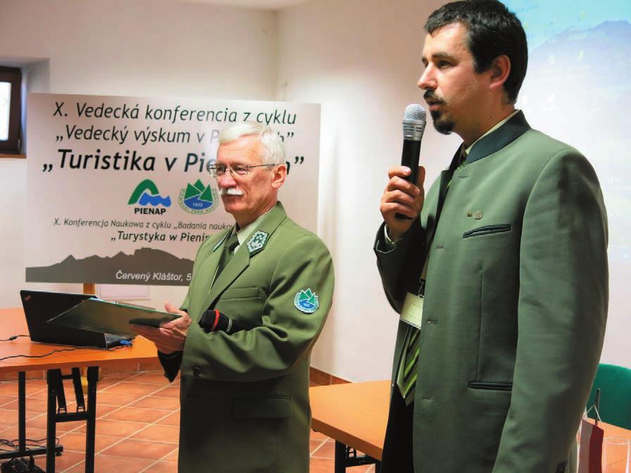 268 Pieniny Przyroda i Człowiek 14, 2016 PhD. ing. Vladimir Klč (PIENAP) i mgr inż. Michał Sokołowski (PPN) (Fot. 1).