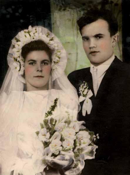 110 Svadobčania z Rabče. Suchohorci v goralskom odeve, Suchá Hora, 50-te roky 20. storočia.
