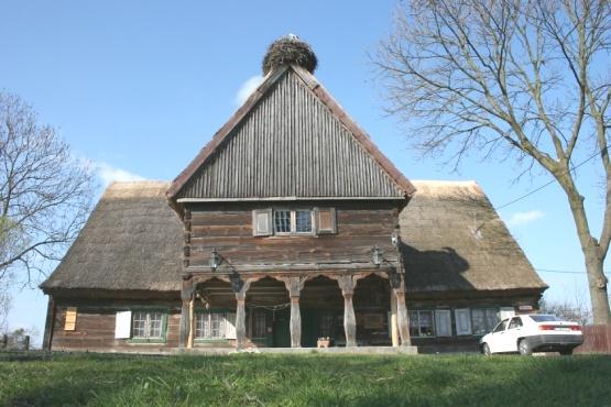 sixteenth century it was related to the settlement of the Dutch-Mennonite, Anabaptist Protestant sect from the Netherlands.
