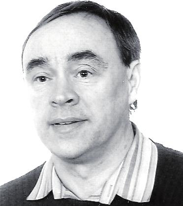 Manewry wykonywane przez samolot podczas omijania ruchomej przeszkody dla wybranych scenariuszy W pracy przedstawiono wybrane scenariusze zagrożenia kolizją z ruchomą przeszkodą oraz odpowiednie