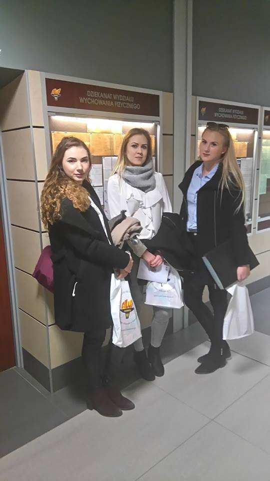 22 lutego 2017r. uczennice naszej szkoły w składzie: Dominika Wojciechowska, Edyta Plichta i Oliwia Haś z klasy 3b hot, wzięły udział w III Ogólnopolskim Konkursie Wiedzy o Turystyce.