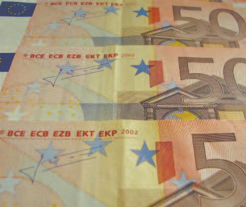 2 Praca i życie w Holandii i Belgii WTOREK, 1 sierpnia 2017 31.08.2017 ro ku upły wa ter min wnio sko wa nia o do dat ki z Ho lan dii za rok 2016! Nie trać cza su i wnio skuj! DOKOŃCZENIE ZE STR.