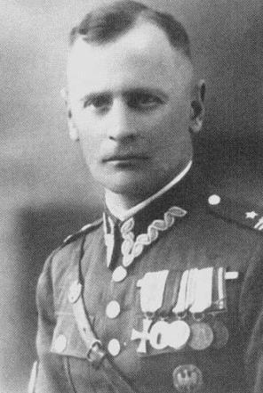 Aleksander Krzyżanowski ps. Wilk Ur. 18 lutego 1895 w Briańsku w guberni orłowskiej, zm. 29 września 1951 r. w szpitalu więziennym na Mokotowie w Warszawie.