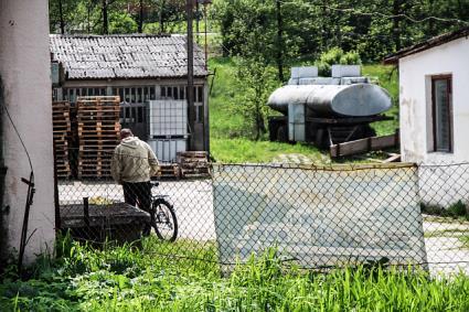 powiatowej biegnącej ze wschodu na zachód. Powierzchnia podobszaru: 115,27 ha. Ludność podobszaru: 416 osób. Opis podobszaru: obszar obejmujący ścisłe centrum Lubczy tj.