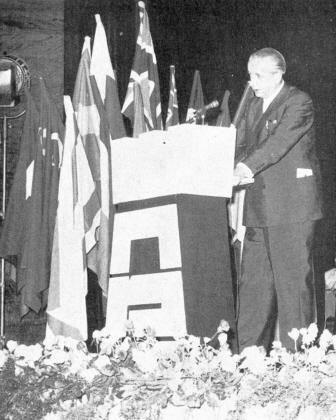 Historia Olimpiad Szachowych Tel Awiw 1964 Już trzeci raz, po Ameryce Północnej (Folkestone 1933) i Ameryce Południowej (Buenos Aires 1939), Olimpiada została zorganizowana poza Europą, ale po raz