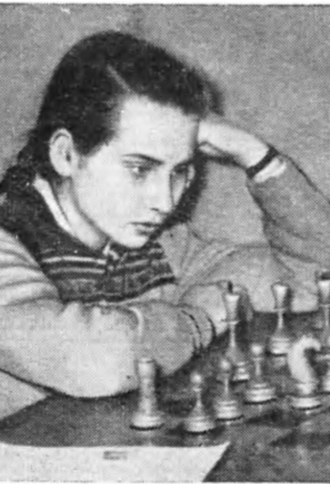 Panie grają w szachy. 1795.Gambit Stauntona [A83] Mistrzostwa Jugosławii Kobiet, 1958 Vinzelak (Jugosławia) WIM Lazarević (Jugosławia) 1.d4 f5 2.e4 fe4 3.Sc3 Sf6 4.Gg5 d6 5.Gf6 ef6 6.Se4 He7 7.