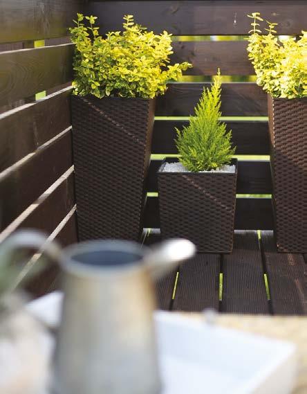 wkład z uchwytami do wyciągania planter and easy insert with handle łatwa w utrzymaniu w czystości easy to