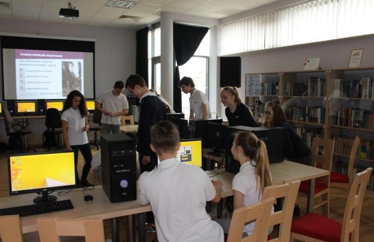 programując przy