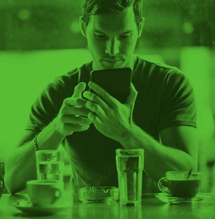 Po pierwsze Mobile! Według badań We Are Social Singapore w 2016 roku liczba wyszukań z urządzeń mobilnych w Polsce, przewyższyła liczbę zapytań do wyszukiwarki z komputerów 51% vs 48% 3.