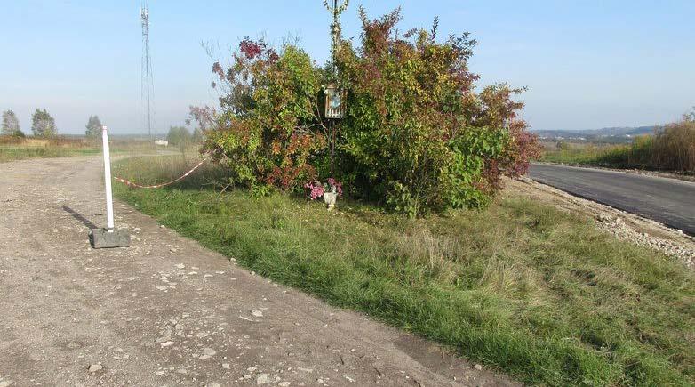 Inwestycje Modernizacja drogi dojazdowej do pól w Jaskrowie Rozstrzygnięty został przetarg na wykonanie zadania pn. Remont modernizacja drogi dojazdowej do pól w Jaskrowie.