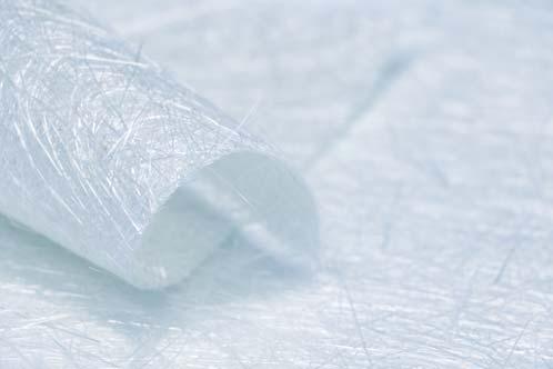 KROSGLASS S.A. stoisko W32 KROSGLASS S.A. to polski producent włókna szklanego ze szkła typu E w postaci mat szklanych, tkanin rowingowych, rowingów ciągłych, ciętych oraz profili poliestrowo-szklanych.