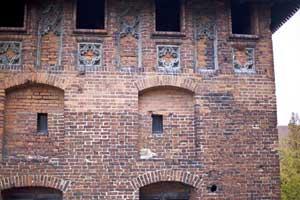 Najświętszej Marii Panny, drugą pod względem wielkości, monumentalną budowlę sakralną gotyku ceglanego w Polsce.