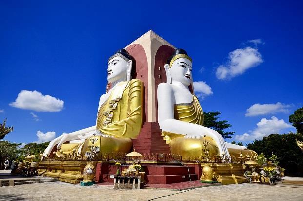 3 Szwedagon potężna, majestatyczna świątynia buddyjska, uważana powszechnie za jedno z najświętszych miejsc w kraju. Stanowi architektoniczny symbol miasta lub nawet całego kraju.