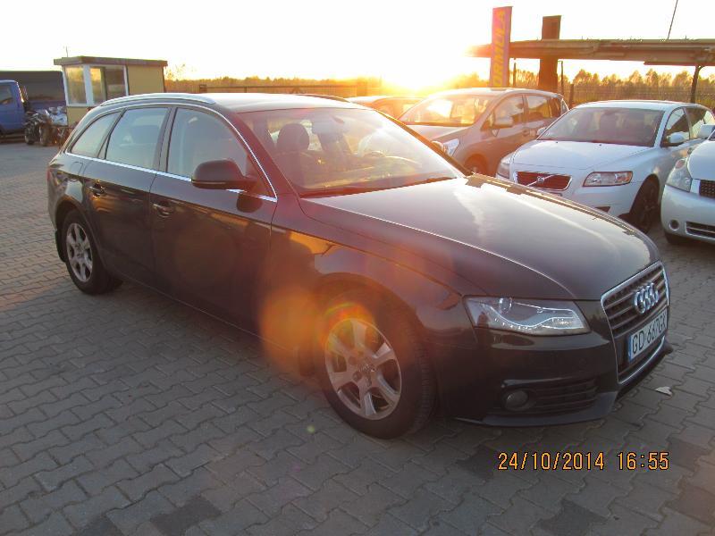 AUDI Model pojazdu: A4 2.