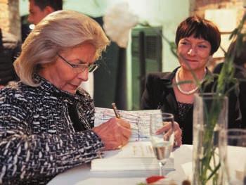 Spotkanie z Elżbietą Penderecką W Zabrzu tak już jest, że wspaniałe inicjatywy są kontynuowane. Tak jest właśnie w przypadku Międzynarodowego Festiwalu im.