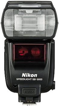 Kreatywny system oświetlenia firmy Nikon Zestawienie lamp błyskowych SB-5000 Flagowa lampa błyskowa firmy Nikon w pełni współpracująca z technologią przyszłości Kreatywny system oświetlenia (CLS) Do