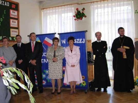 przedstawiciele Kościoła: Proboszcz parafii Zaśnięcia NMP Ukraińskiej Cerkwi Greckokatolickiej Ojciec Piotr Kuszka oraz Ojciec Mirosław Lewczak z parafii prawosławnej św.