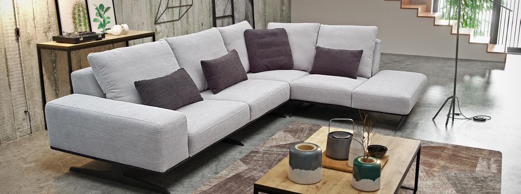 CASSINO FOTEL SOFA 2-siedziskowa GŁĘBOKOŚĆ / WYSOKOŚĆ PUFA SIEDZISKO Z BOKIEM DWA SIEDZISKA Z BOKIEM Cassino model przedstawiający nowy całkowicie inny lekki design.