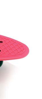 ABEC-5 Waga: 1,8 kg aterial: PP Truck: aluminum Wheel: PU Deck size: 56x14,6x1-2,1