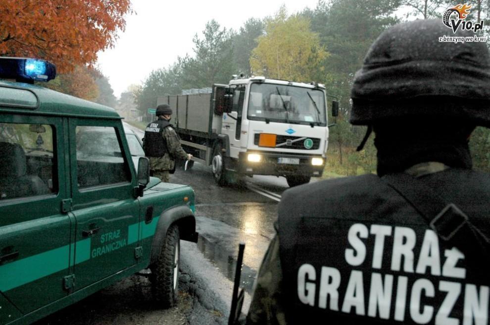 Dofinansowano zakup paliwa dla pojazdów SG