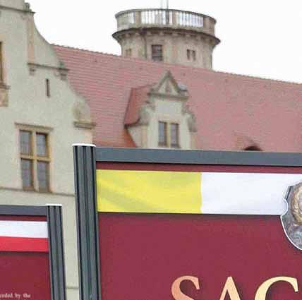 62 Otwarcie wystawy Sacrum Poloniae Millennium w archidiecezji poznańskiej na pl.