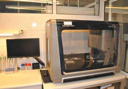 wykorzystanie technologii i sprzętu wyposażenie laboratorium kryminalistycznego Dla pracowni badań DNA Sekcji Biologii i Chemii zakupiono: 6) automat do izolacji DNA metodą magnetyczną,,maxwell firmy