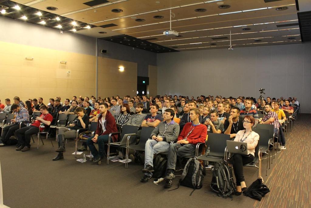 Po naszej konferencji uczestnicy wielokrotnie zmieniali pracę i życiowe plany. Inspirujemy i motywujemy do nauki programowania aplikacji internetowych! co daje meet.js summit?