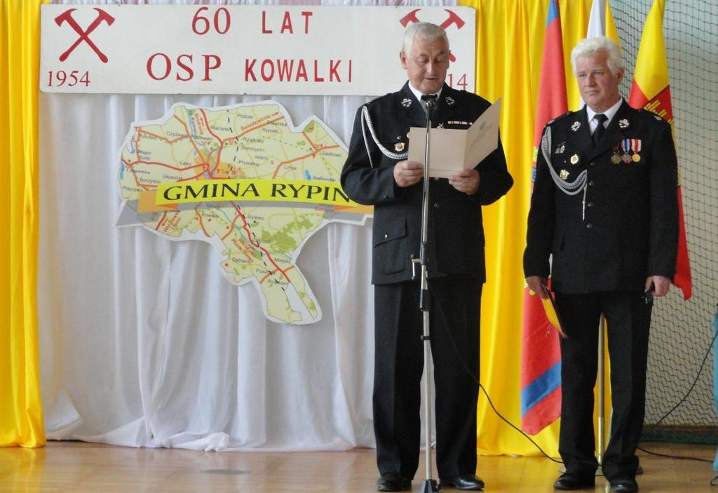 Wręczanie odznaczeń.