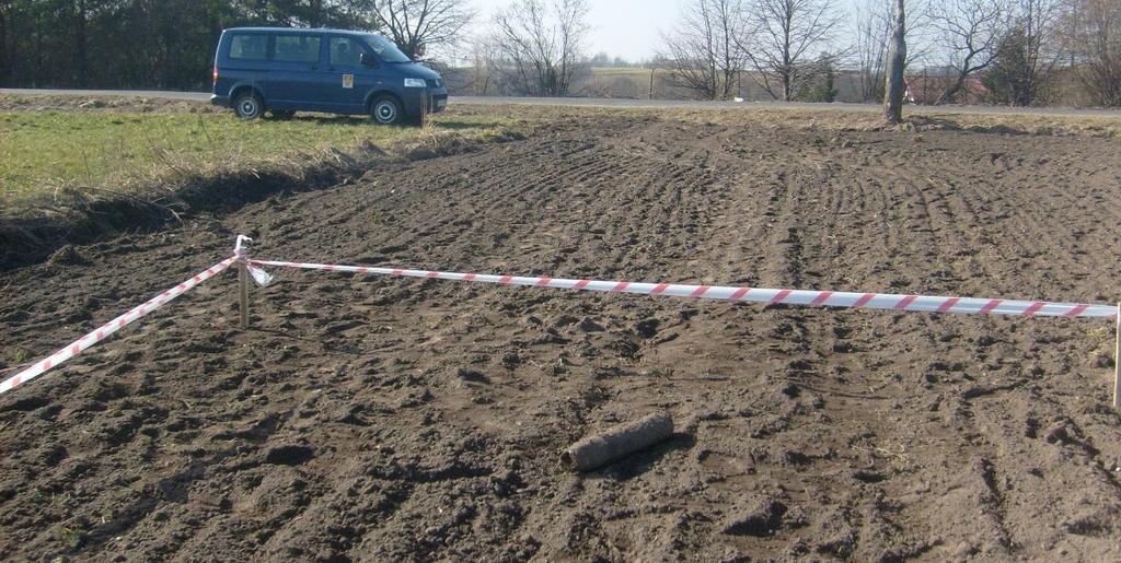 NIECODZIENNE ZNALEZISKA W dniu 8 marca 2014 roku podczas wykonywania prac polowych na polu Piotra Dunajskiego w Rakowie