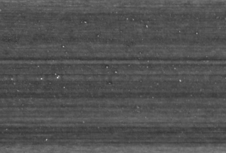 94 P. Zientek, R. Niestrój Rys. 5. Liczne małe wŝery na powierzchni wewnętrznej pierścienia zewnętrznego łoŝyska kulkowego Fig. 5. Numerous small pits and streaks on the outer ring of the ball bearing inner surface Rys.