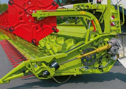 Automatyczne włączanie i wyłączanie pompy hydraulicznej Nawet z zamontowanymi kosami do rzepaku stół można wsuwać i wysuwać jeszcze o 150 mm Zamykana skrzynia na