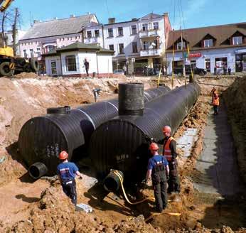 Wytyczne dotyczące montażu zbiorników Posadowienie zbiorników Zbiornik może być posadowiony w dowolnym gruncie sypkim zagęszczonym i średnio zagęszczonym bezpośrednio na podłożu rodzimym.