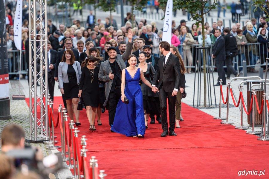 Najlepszą muzykę skomponował Sandro Di Stefano do filmu Człowiek z magicznym pudełkiem.