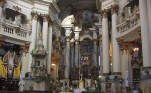 Najpiękniejsze JARMARKI ŚWIĄTECZNE LWÓW cena od 219 zł Dzień 0/1 - Wyjazd wg rozkładu jazdy (wyjazd w nocy z piątku na sobotę) do Lwowa. Dzień 1 - Przyjazd do Lwowa.