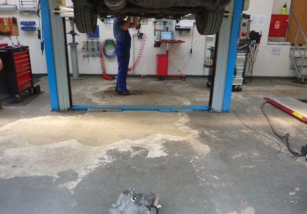 Porównanie sposobu napraw posadzek Płyty winylowe Fortelock Płyty ceramiczne Jastrychy