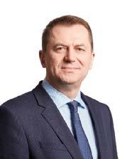 WŁADZE Skład osobowy Zarządu Enea SA W trakcie I półrocza2017 r. w skład Zarządu Spółki wchodziły następujące osoby: Mirosław Kowalik - Prezes Zarządu Wiesław Piosik - Wiceprezes Zarządu ds.