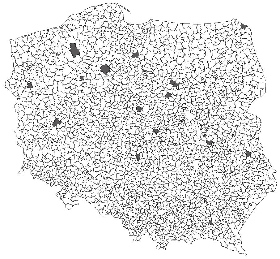 290 Marek Zieliński w biomasie żywej oraz w glebie.
