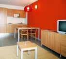 : pokój dzienny z podwójną sofą lub 2 łóżkami pojedynczymi, łóżkiem piętrowym, aneksem kuchennym, łazienka. Apartament 6 os.